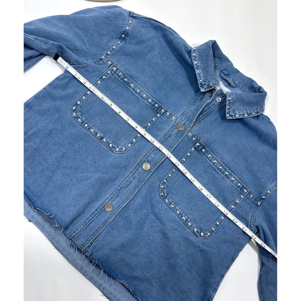 Sincerely Jules Denim Button Up Shirt Jacket Studded Western NWT - Medium - Picture 6 of 6